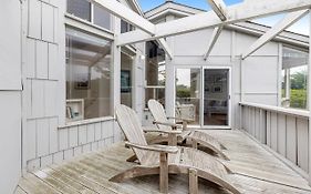 Pelican House